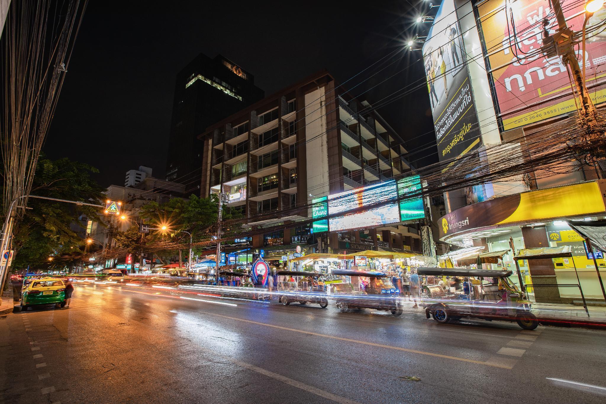 Every Surawong Bangkok Eksteriør bilde
